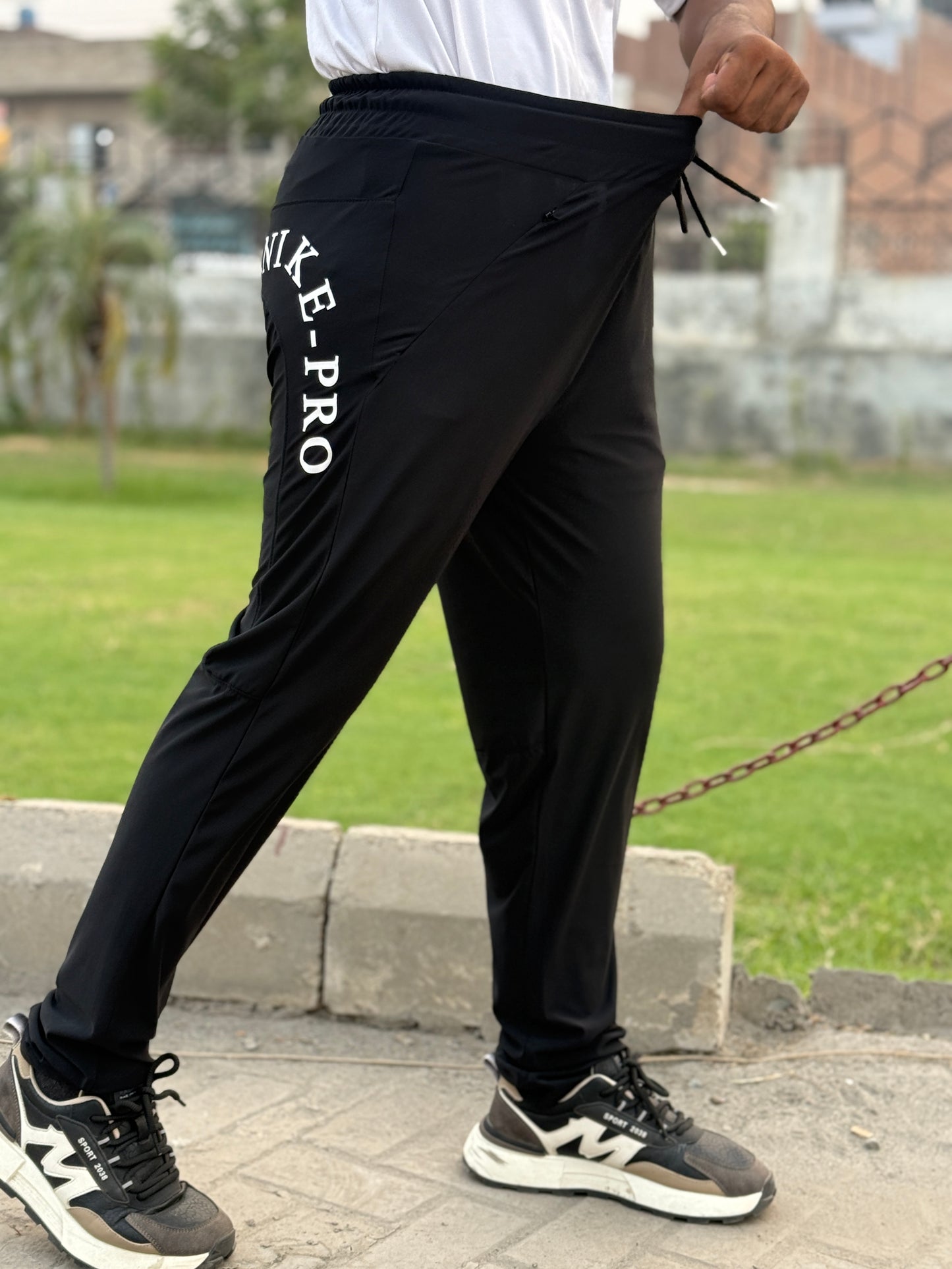 Premium Black Nike Pro Round  Men's 4 way Stretch-able Lycra Trouser